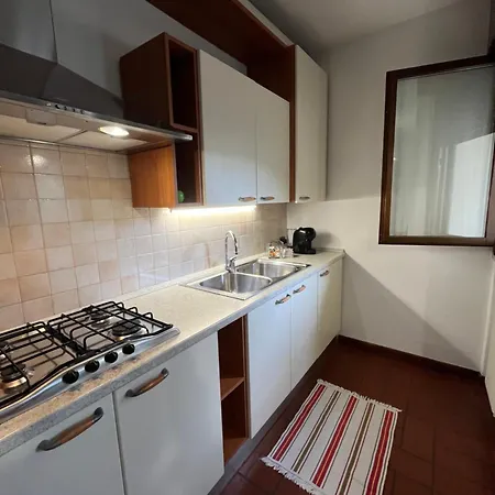House Apartament *